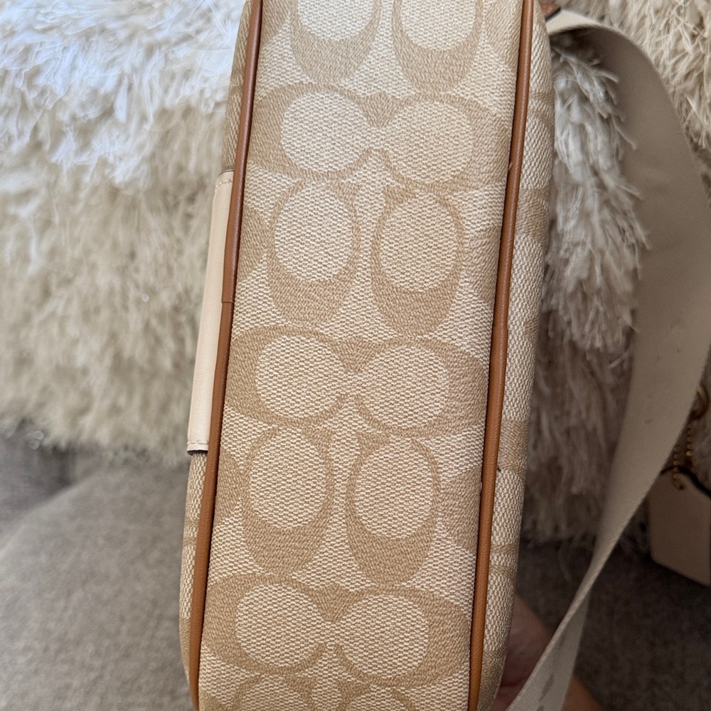 Coach Canvas Crossbody Bag in Beige, Tan and Cream - Picture 6 of 7